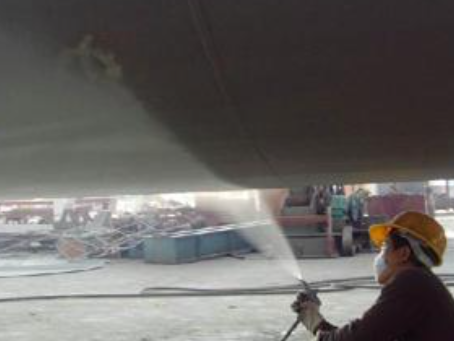 泰安彩钢瓦喷漆翻新是一项针对老旧